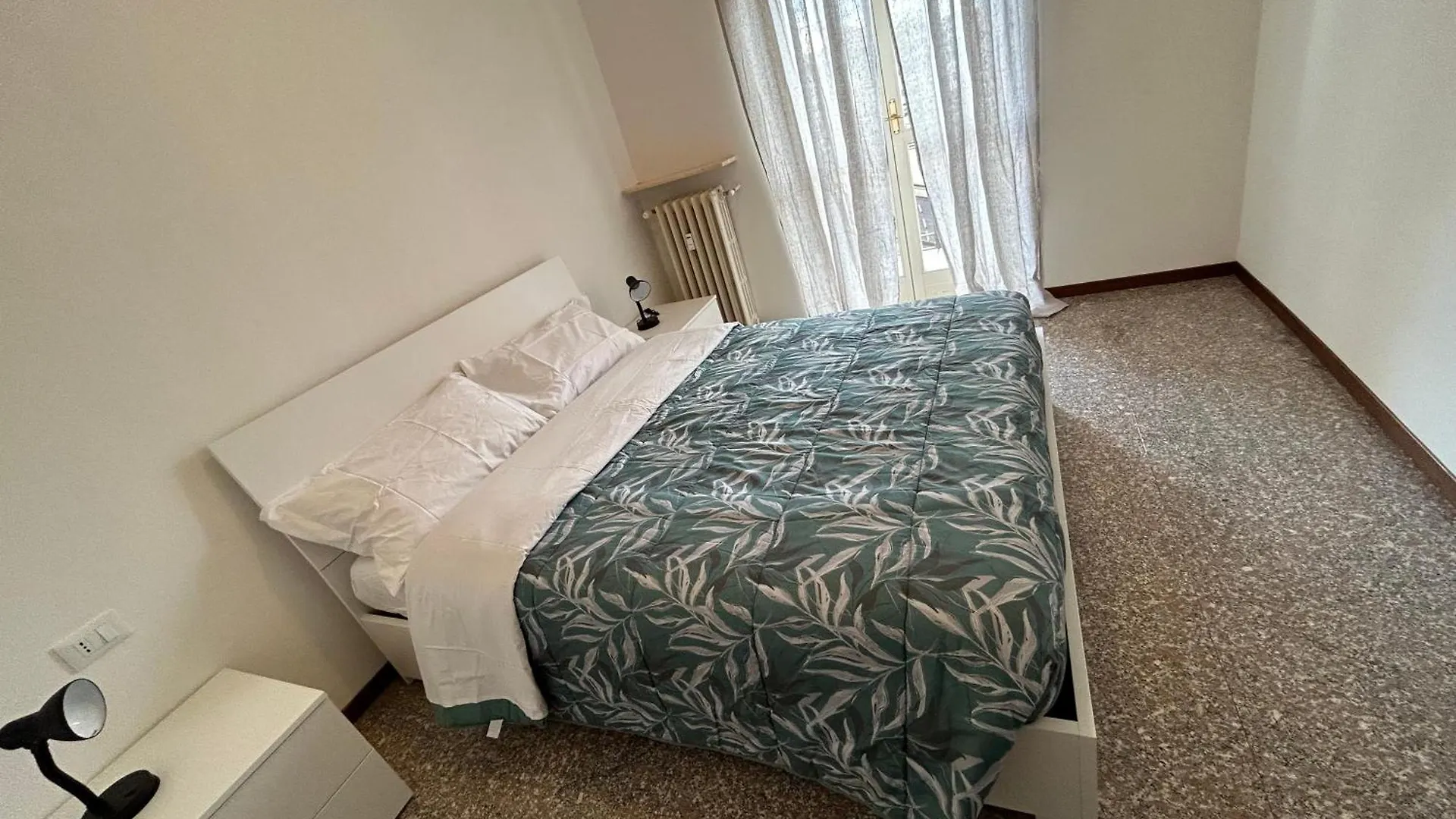 Bed Station -Self Check In- Bed and Breakfast Bergamo 0*,