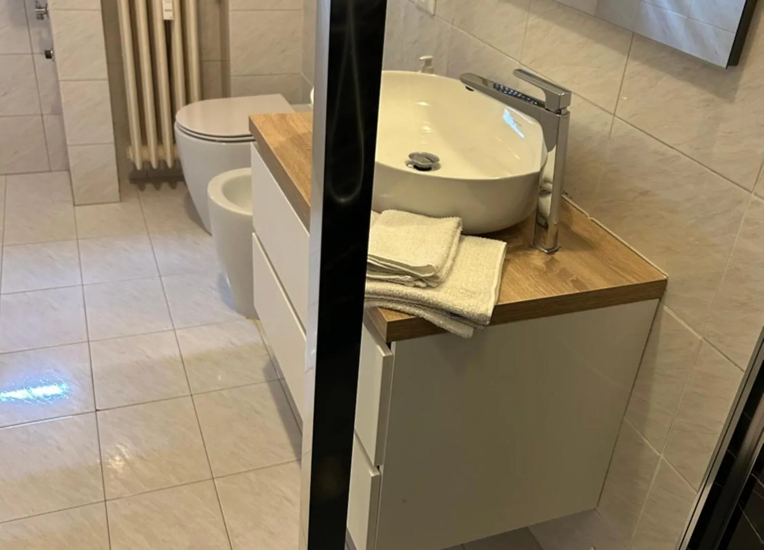 Bed and Breakfast Bed Station -Self Check In- Бергамо 0*,  Италия